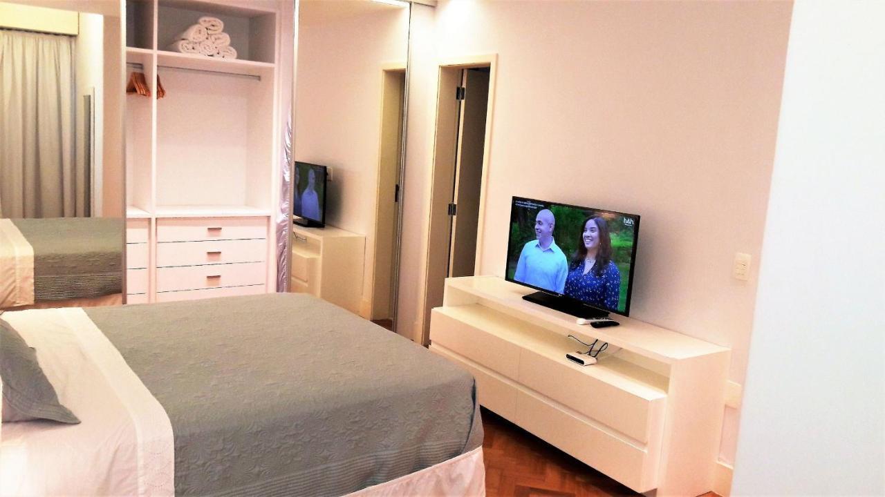 - Leblon Apartment